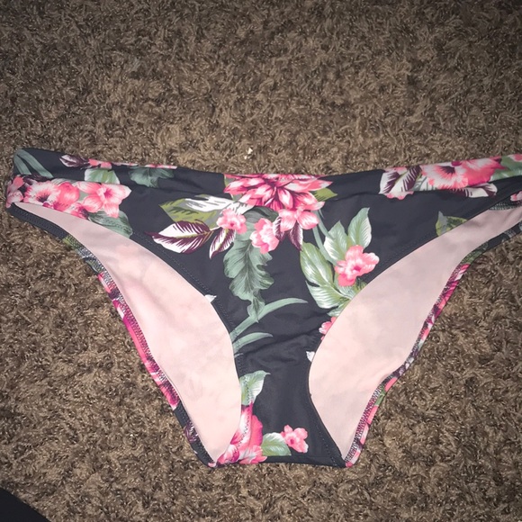 Floral bathing suit bottom - Picture 1 of 2